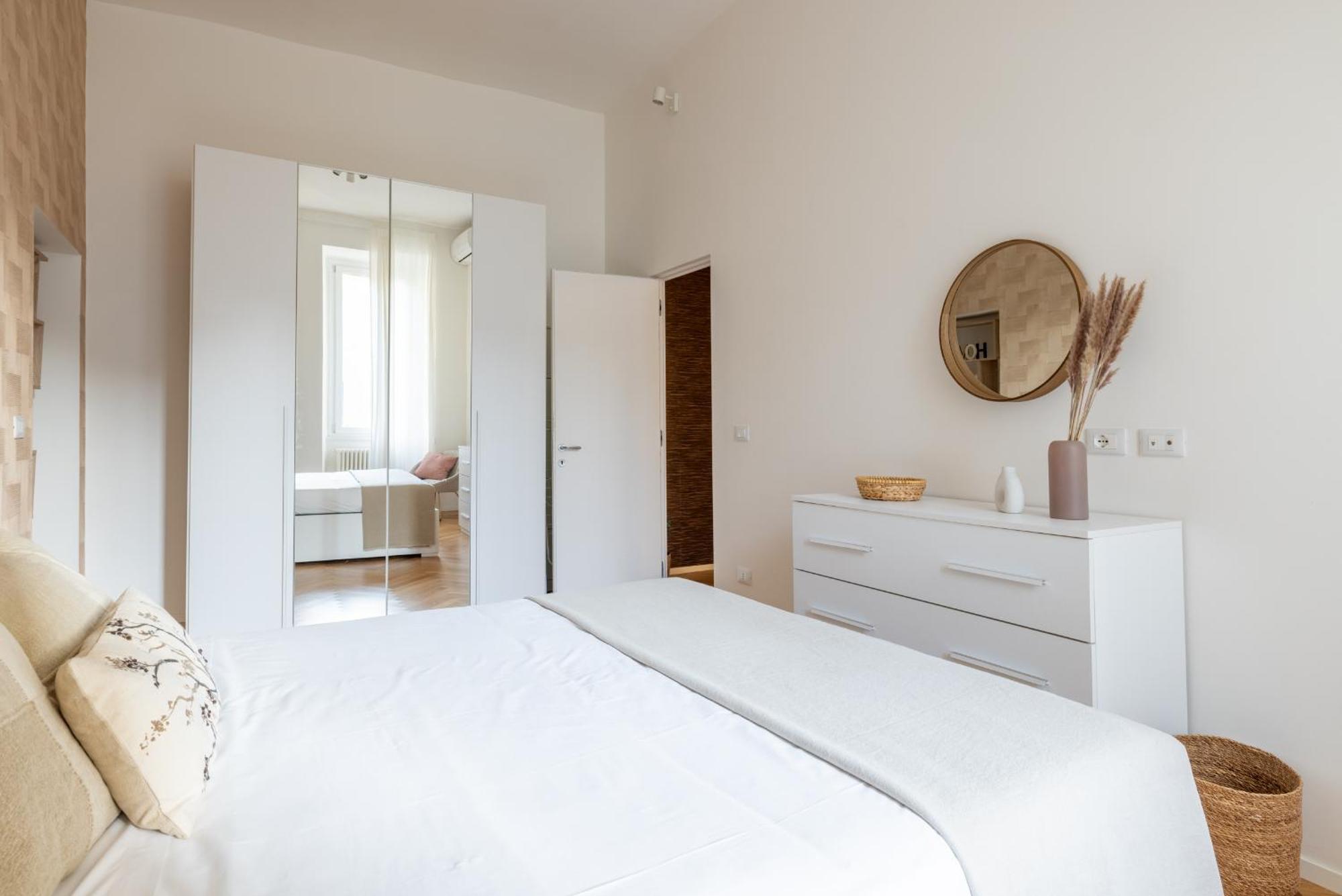 One-Bedroom Apartment,1532576911:JPEG